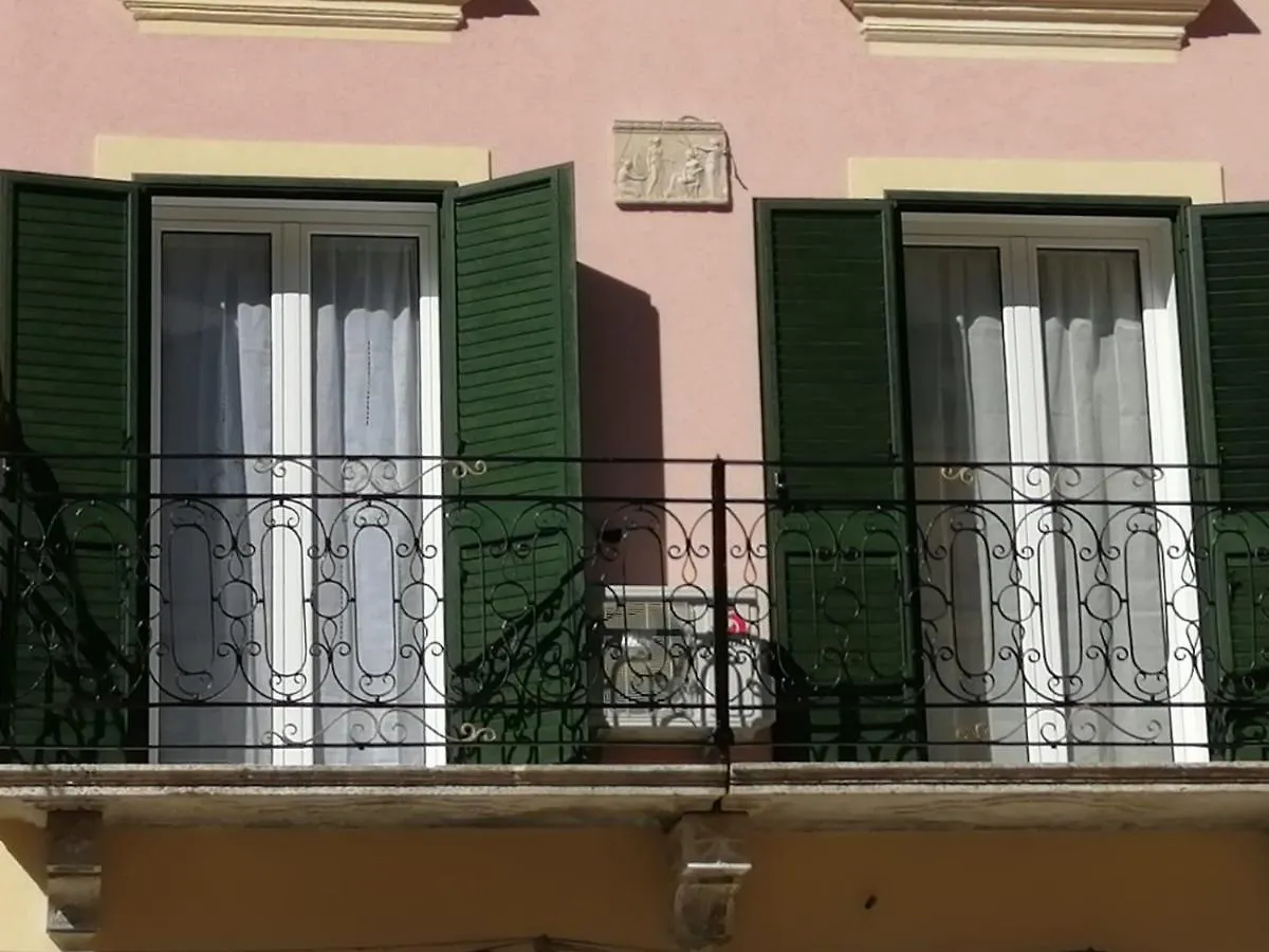 Appartamento Centralissimo Castellammare del Golfo 0*,